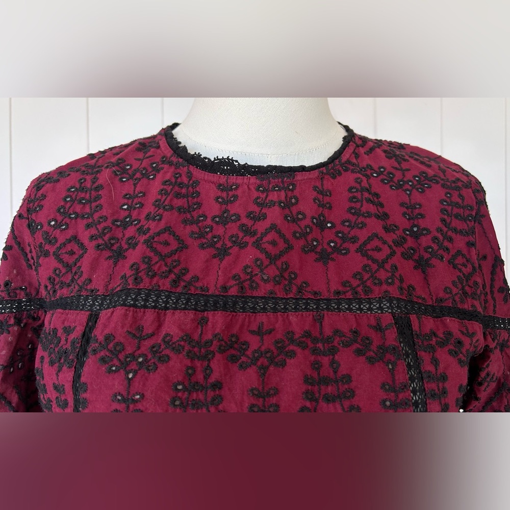 Zara Basic Women’s Maroon/Black Embroidered Eyelet Top Long Sleeves Size Medium - Picture 2 of 8